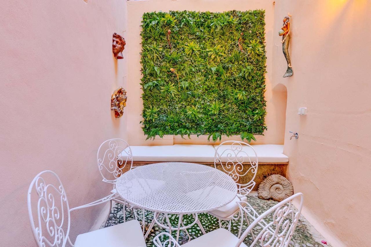 Vintage Palma Palace Apartments Ti Екстериор снимка